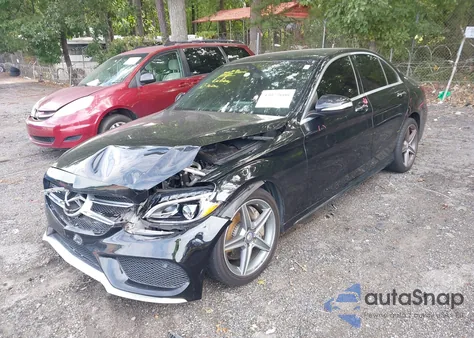 2015 Mercedes-Benz C 300 Sport 4Matic from USA, damaged, VIN 55SWF4KB8FU027535
